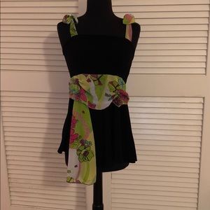 VINTAGE 90s Decaf black top with floral details